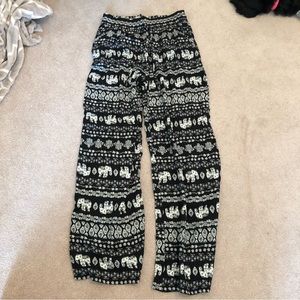 Wide leg printed pants